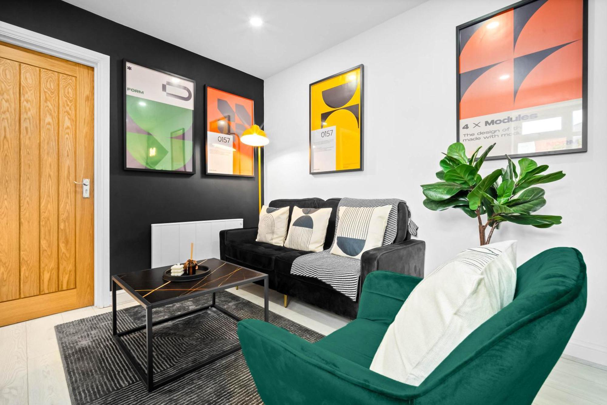 Luxury 3 Bedroom Apartment - Terrace - Near City Centre - Wifi - Smart Tv 1Mr Μπέρμιγχαμ Εξωτερικό φωτογραφία